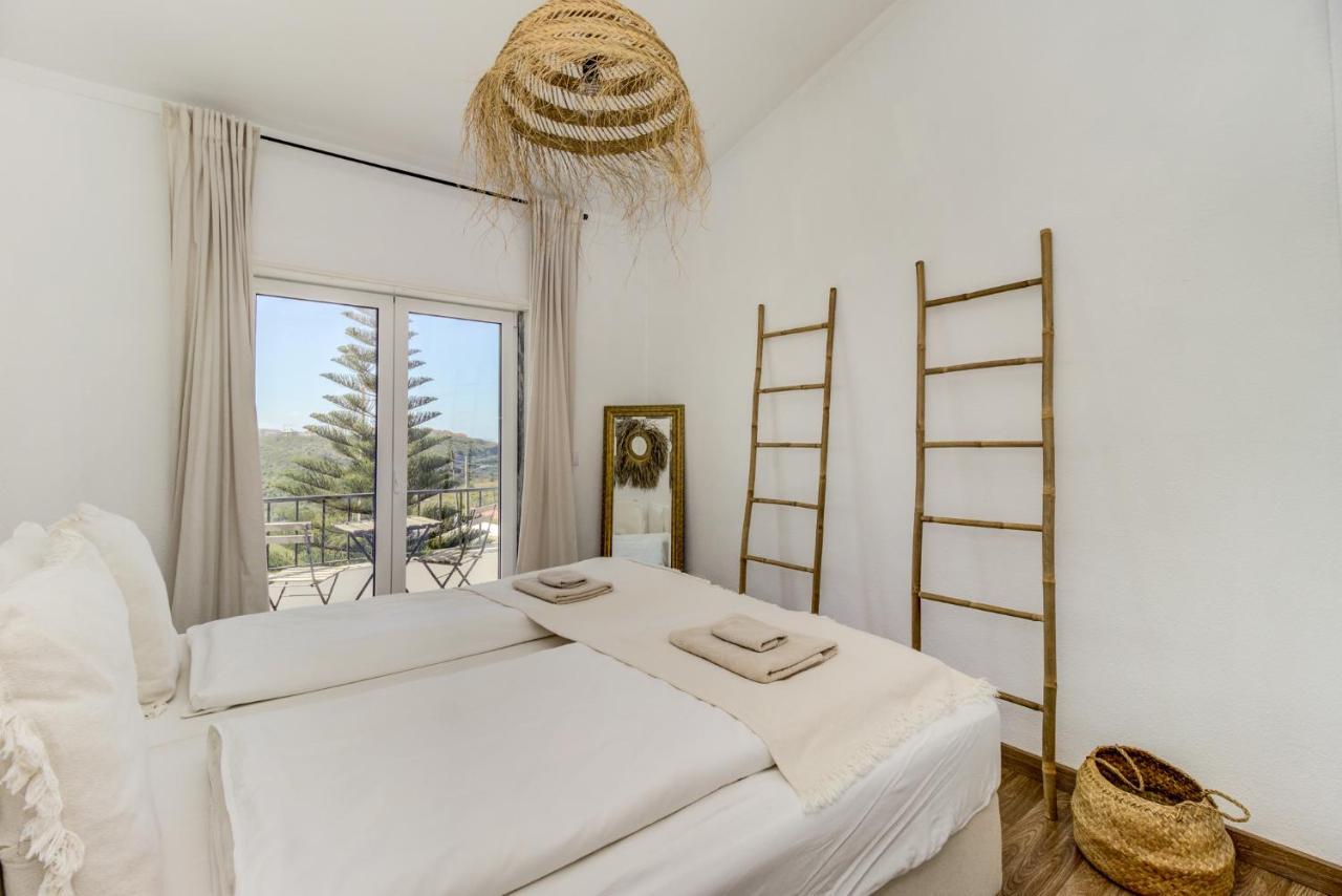 Ocean House - Ribeira D'Ilhas Ericeira Hostel Kültér fotó