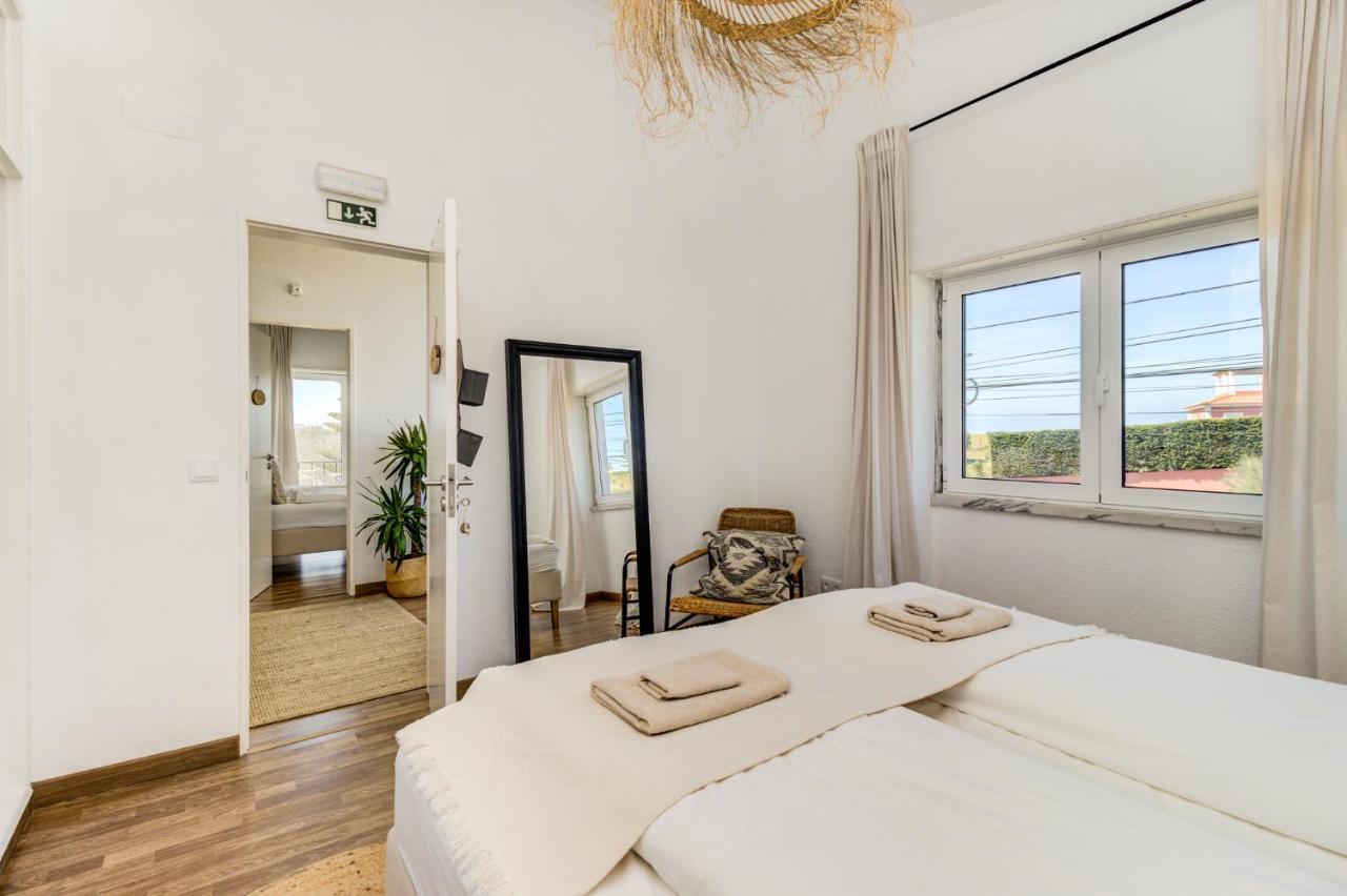 Ocean House - Ribeira D'Ilhas Ericeira Hostel Kültér fotó