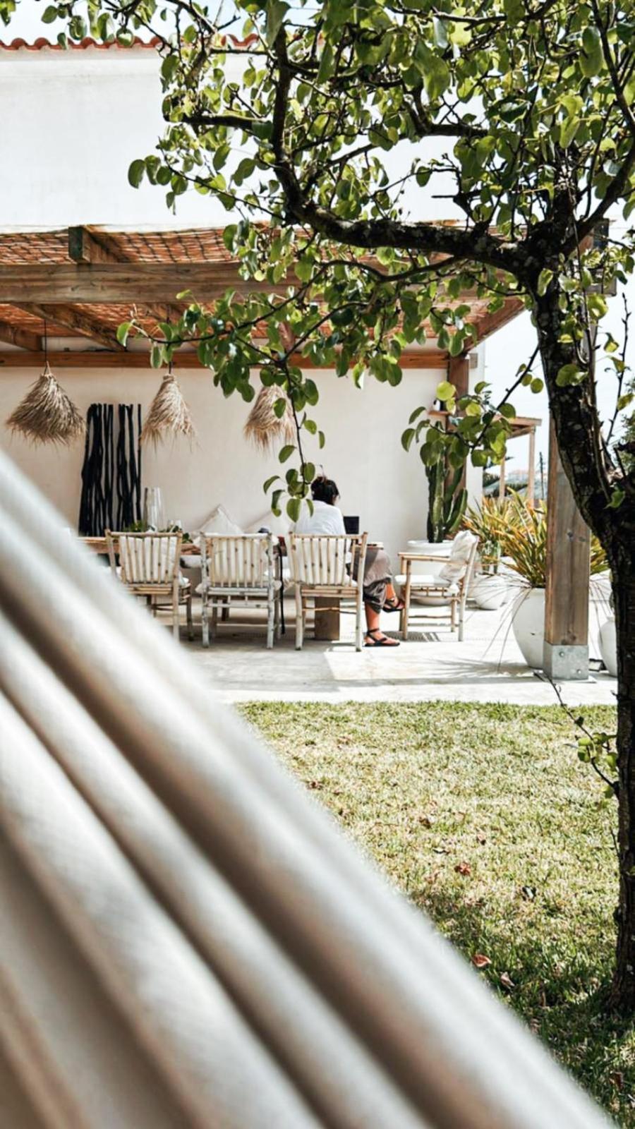 Ocean House - Ribeira D'Ilhas Ericeira Hostel Kültér fotó