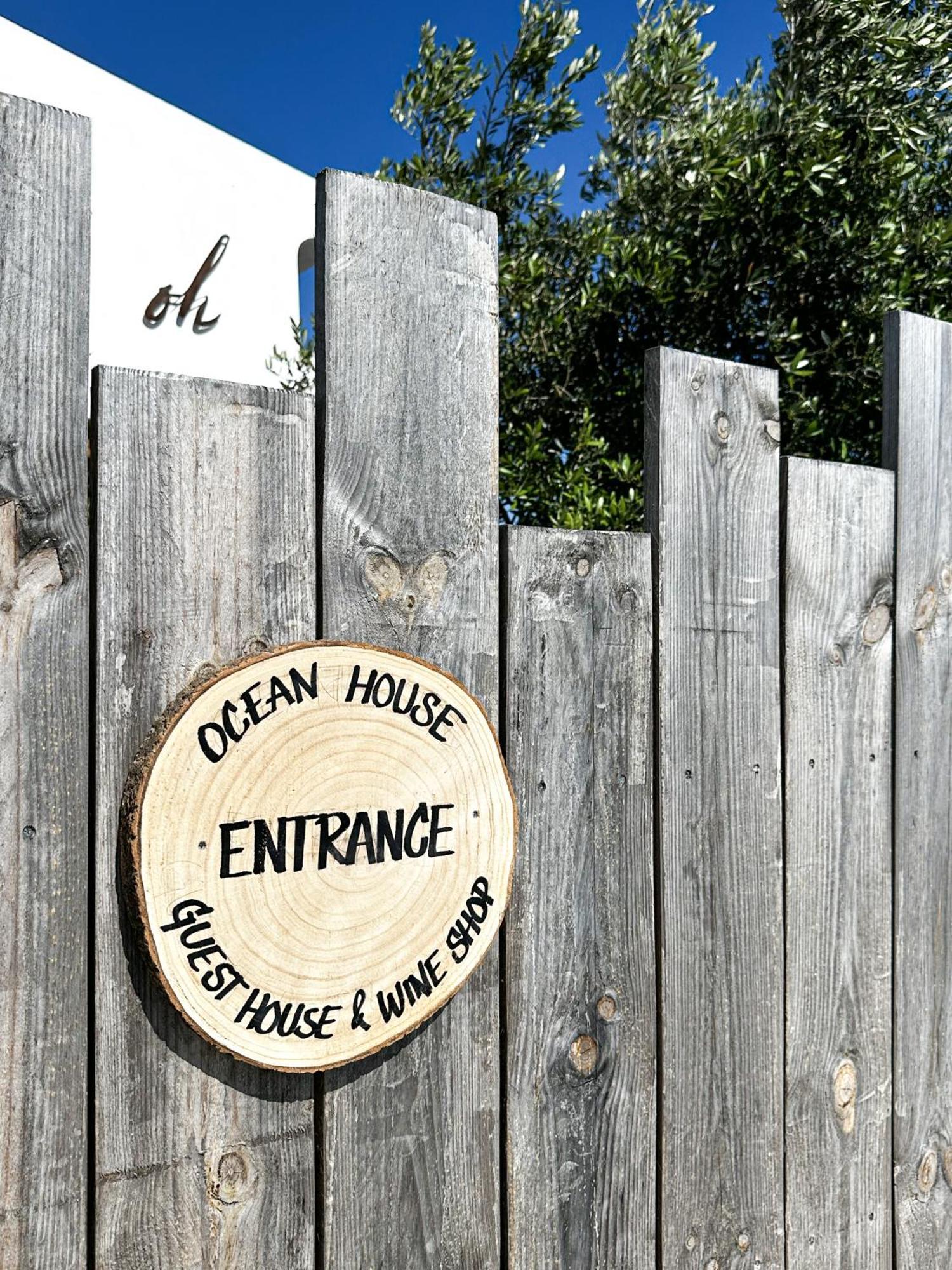 Ocean House - Ribeira D'Ilhas Ericeira Hostel Kültér fotó